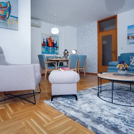 With A Parking Space Mastrinka, Ciovo - 22515 شقة